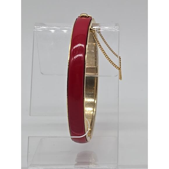 Red Fashion Stackable Hinged Bangle Bracelet with Gold Tone Safety Secure Chain - Picture 1 of 7